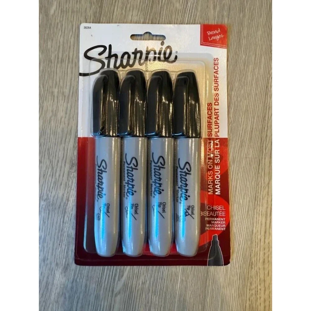 Chisel Tip Sharpie Black Markers & Assorted Highlighters 8 count New Stock